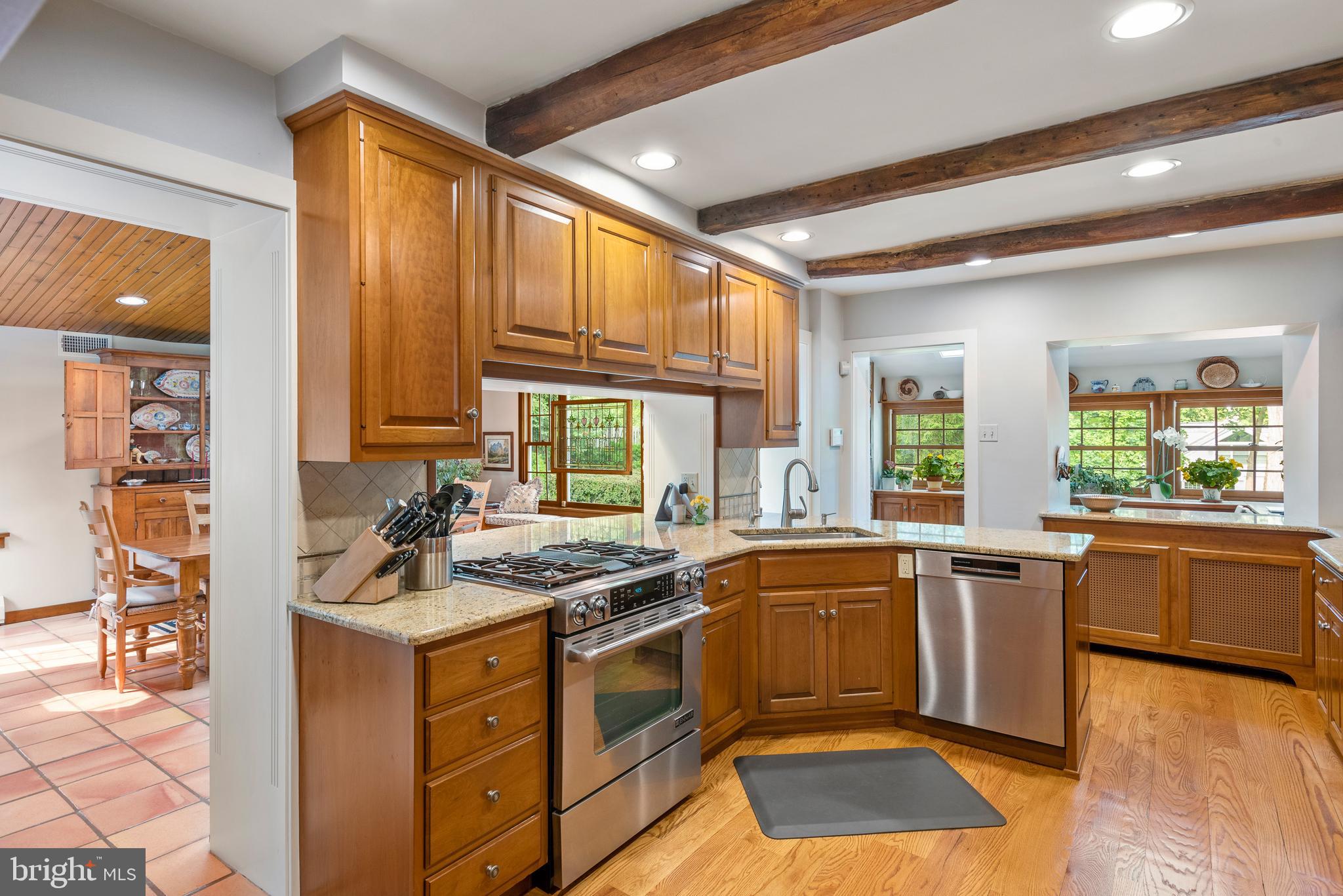 669 Richards Road Wayne, PA 19087 - Photo 13 of 45