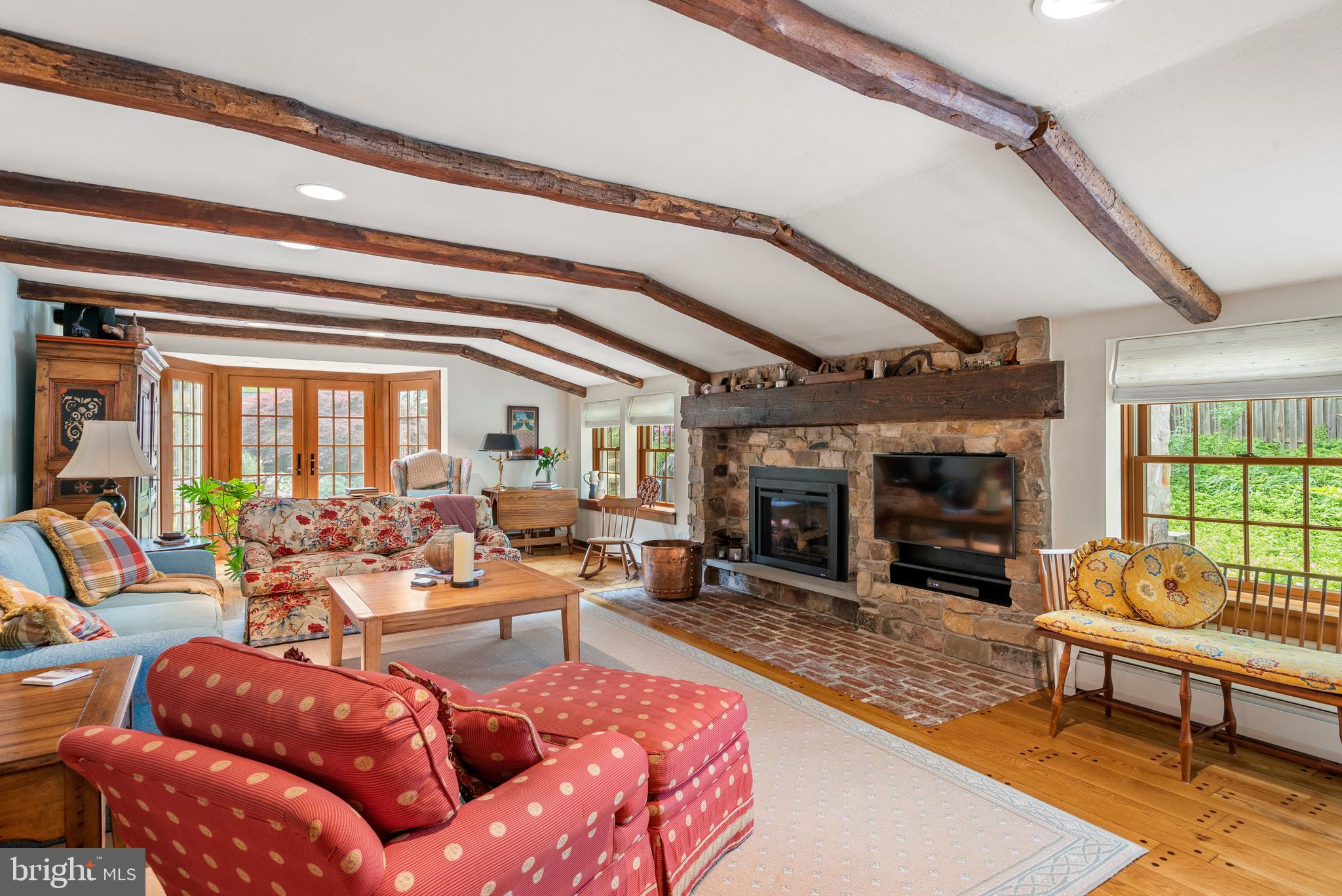 669 Richards Road Wayne, PA 19087 - Photo 7 of 45