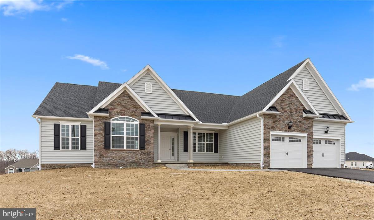 985 Beck Mill Road, Unit 7 Hanover, PA 17331 - Photo 1 of 23