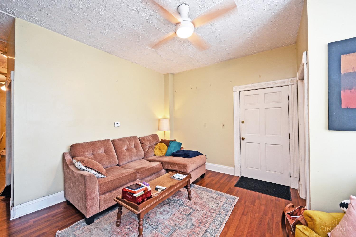 1520 William Howard Taft Road Cincinnati, OH 45206 - Photo 28 of 43