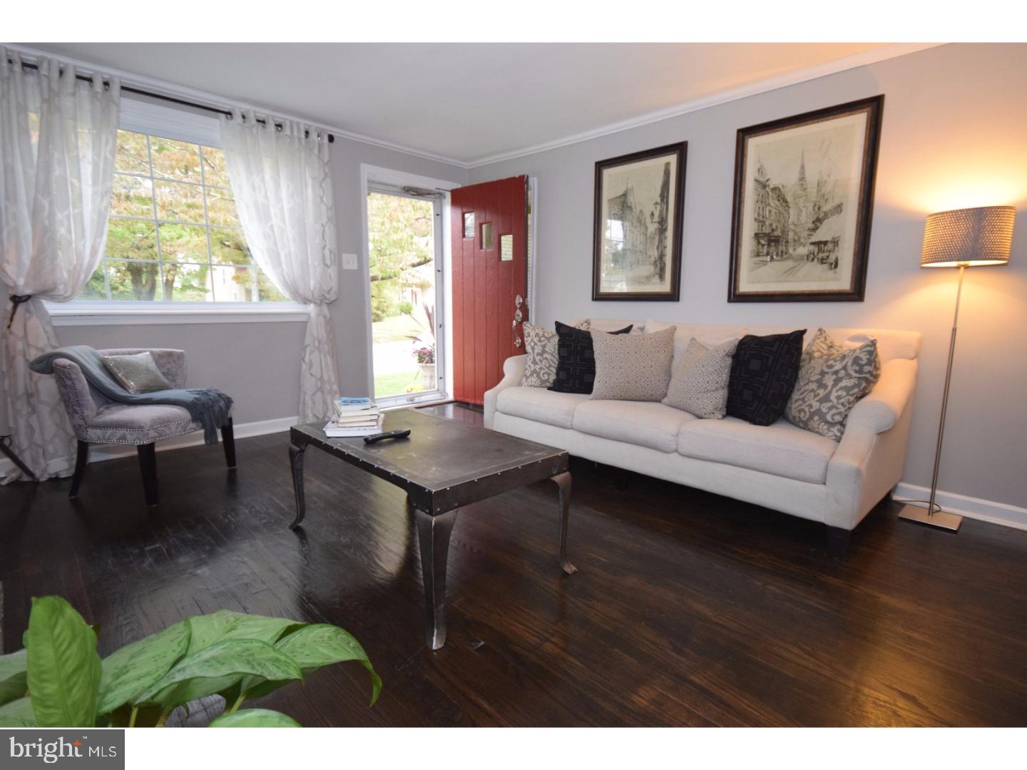 44 Barren Road Newtown Square, PA 19073 - Photo 4 of 20