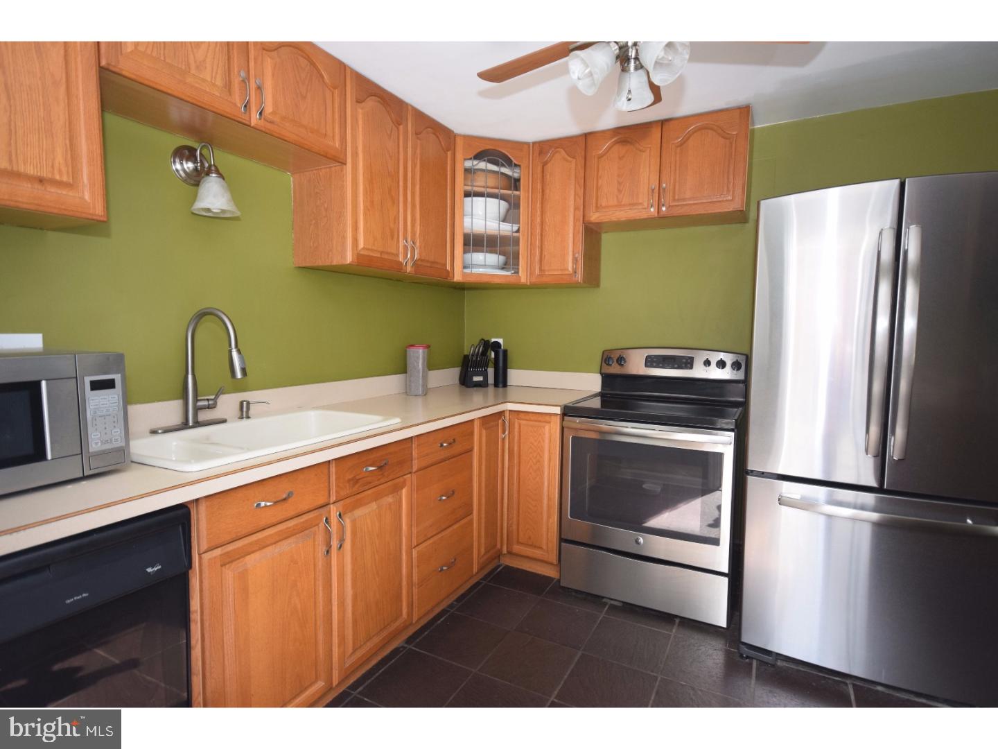 44 Barren Road Newtown Square, PA 19073 - Photo 6 of 20