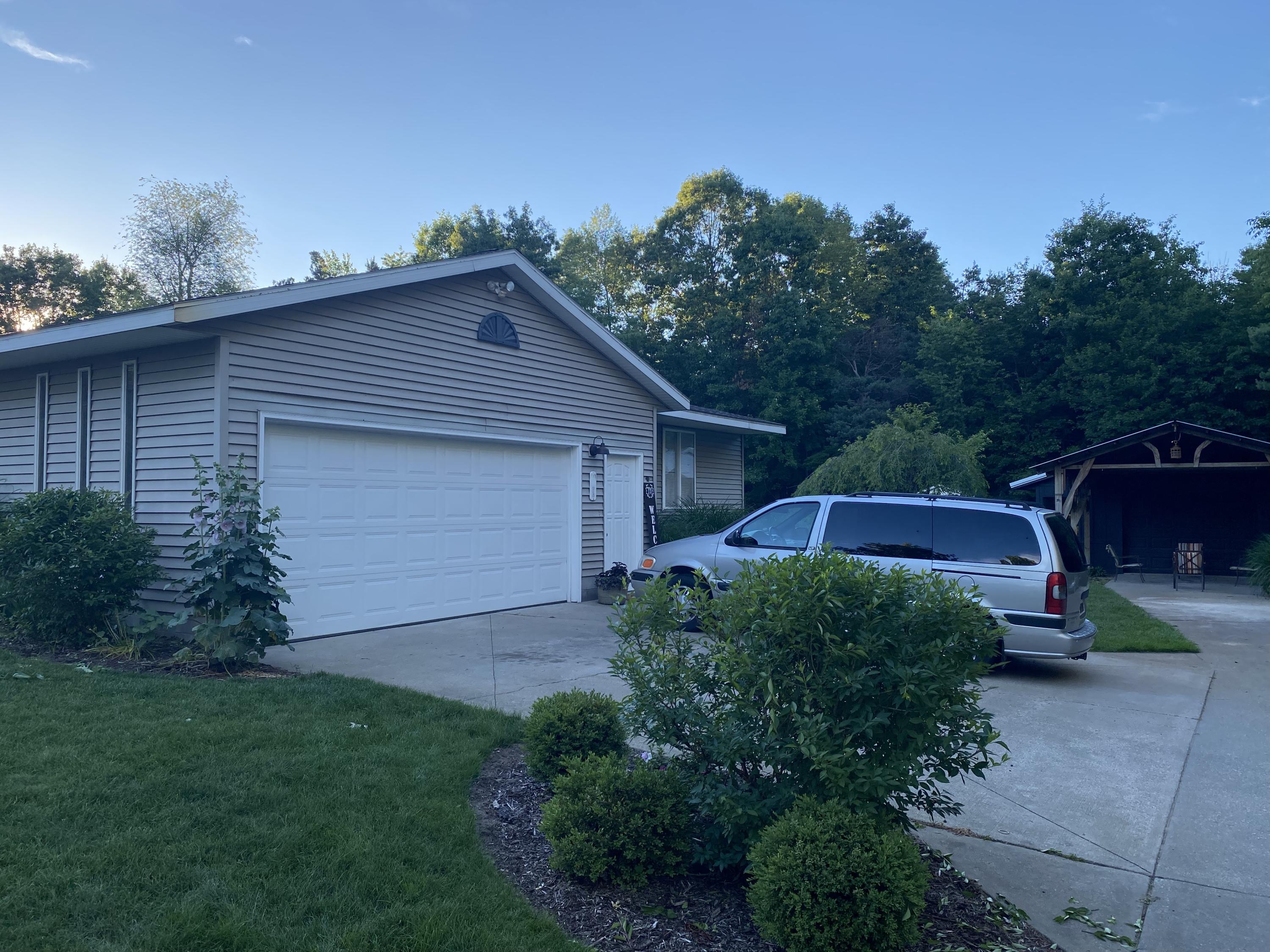 3032 Farr Road Fruitport, MI 49415 - Photo 21 of 27 2021-06-21 20.33.32