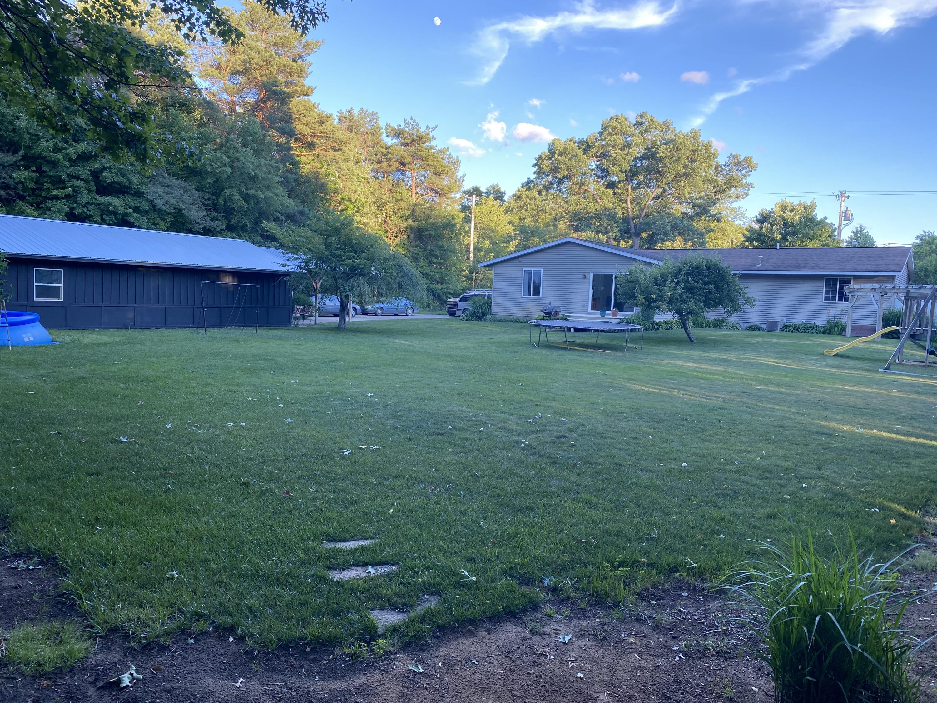 3032 Farr Road Fruitport, MI 49415 - Photo 25 of 27 2021-06-21 20.36.26