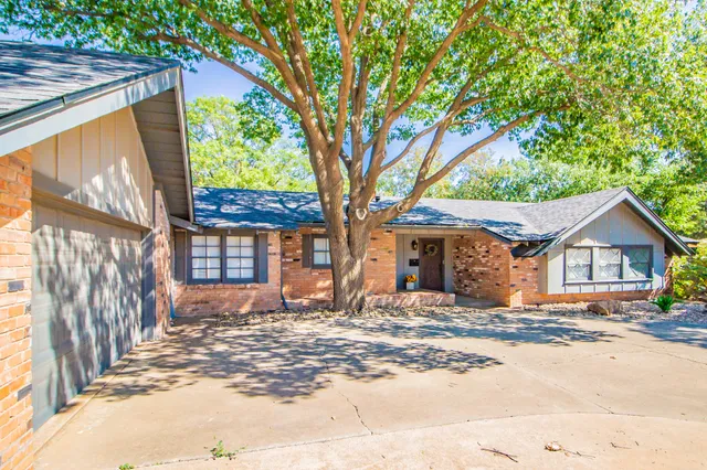 $340,000 | 3507 66th Drive, Lubbock, TX 79413