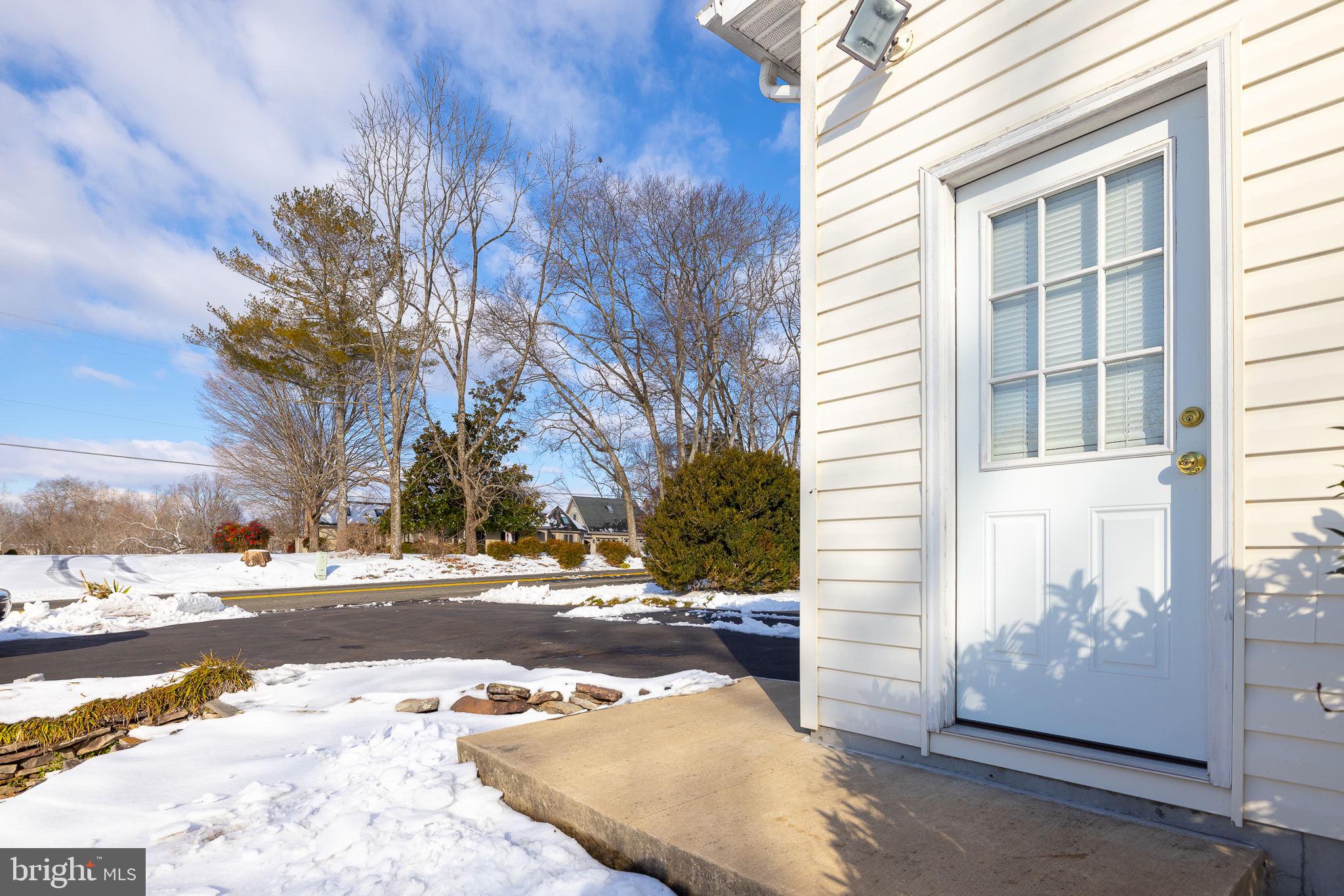 9643 Springs Road Warrenton, VA 20186 - Photo 21 of 59 Gallery Image 21