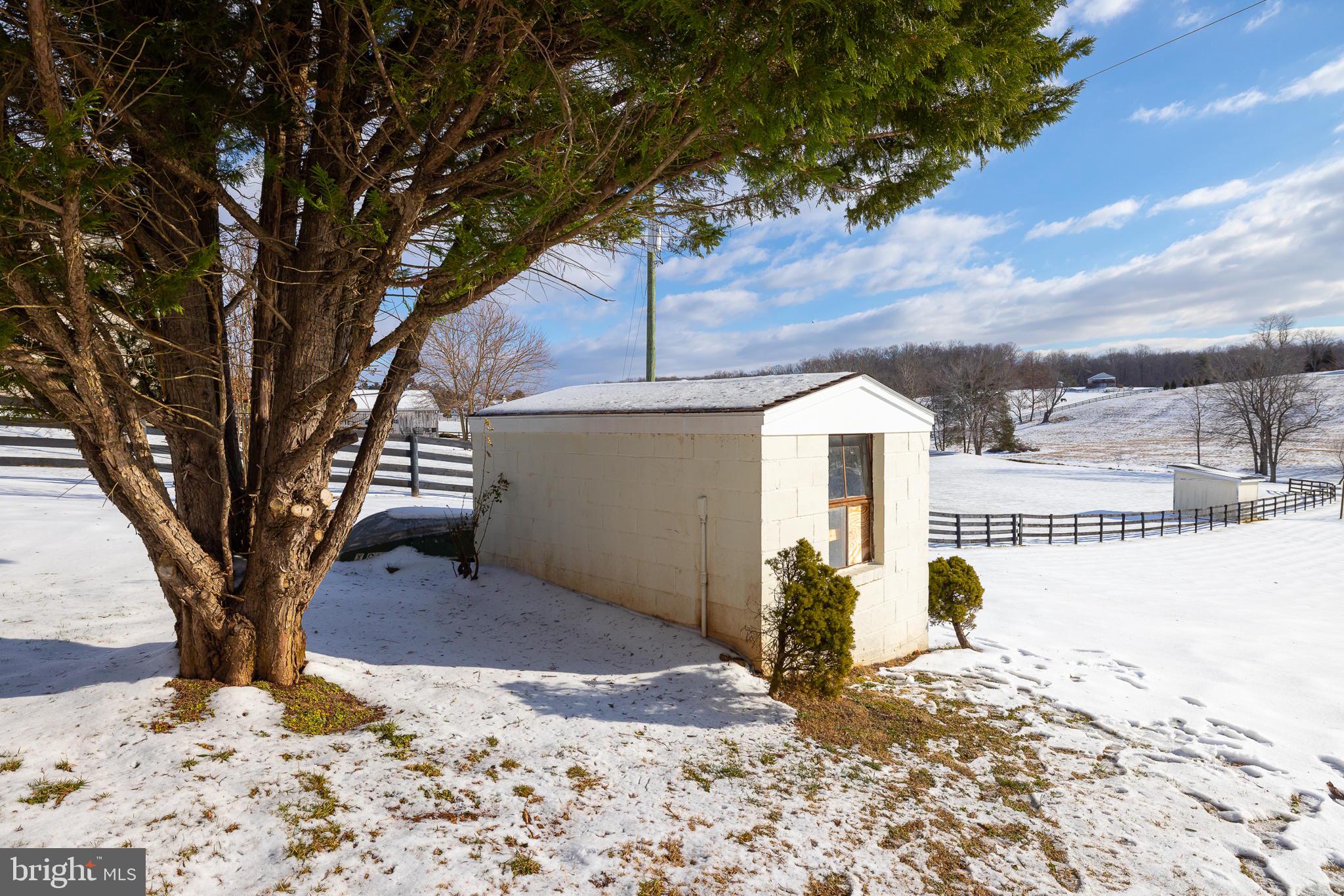9643 Springs Road Warrenton, VA 20186 - Photo 9 of 59 Gallery Image 9