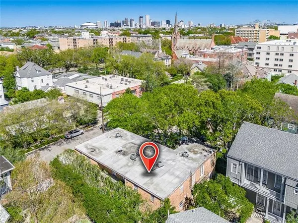 $1,650 | 4018 Pitt Street, Unit E, New Orleans, LA 70115