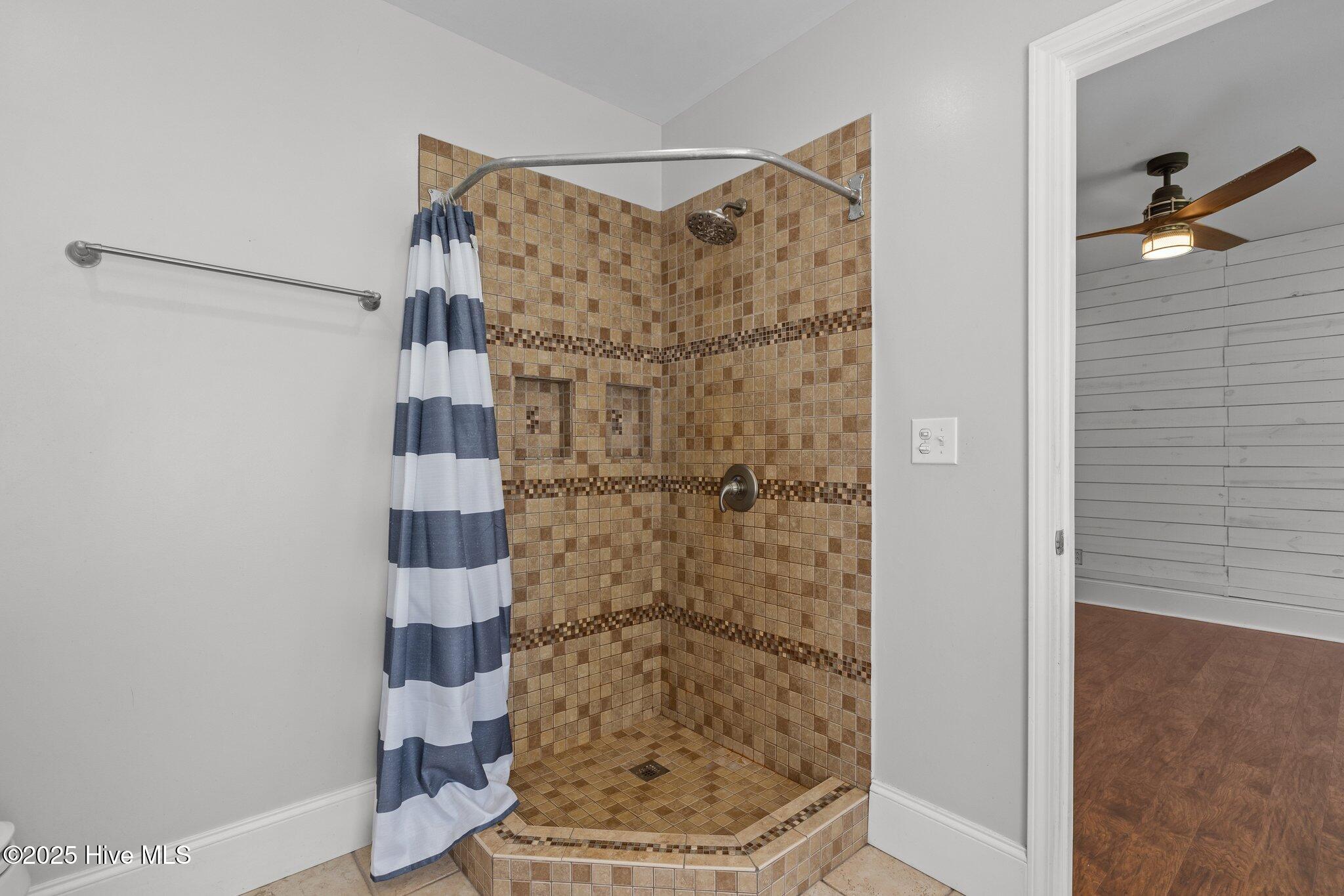 1199 Nine Foot Road Newport, NC 28570 - Photo 23 of 45 33-web-or-mls-1S3A1542