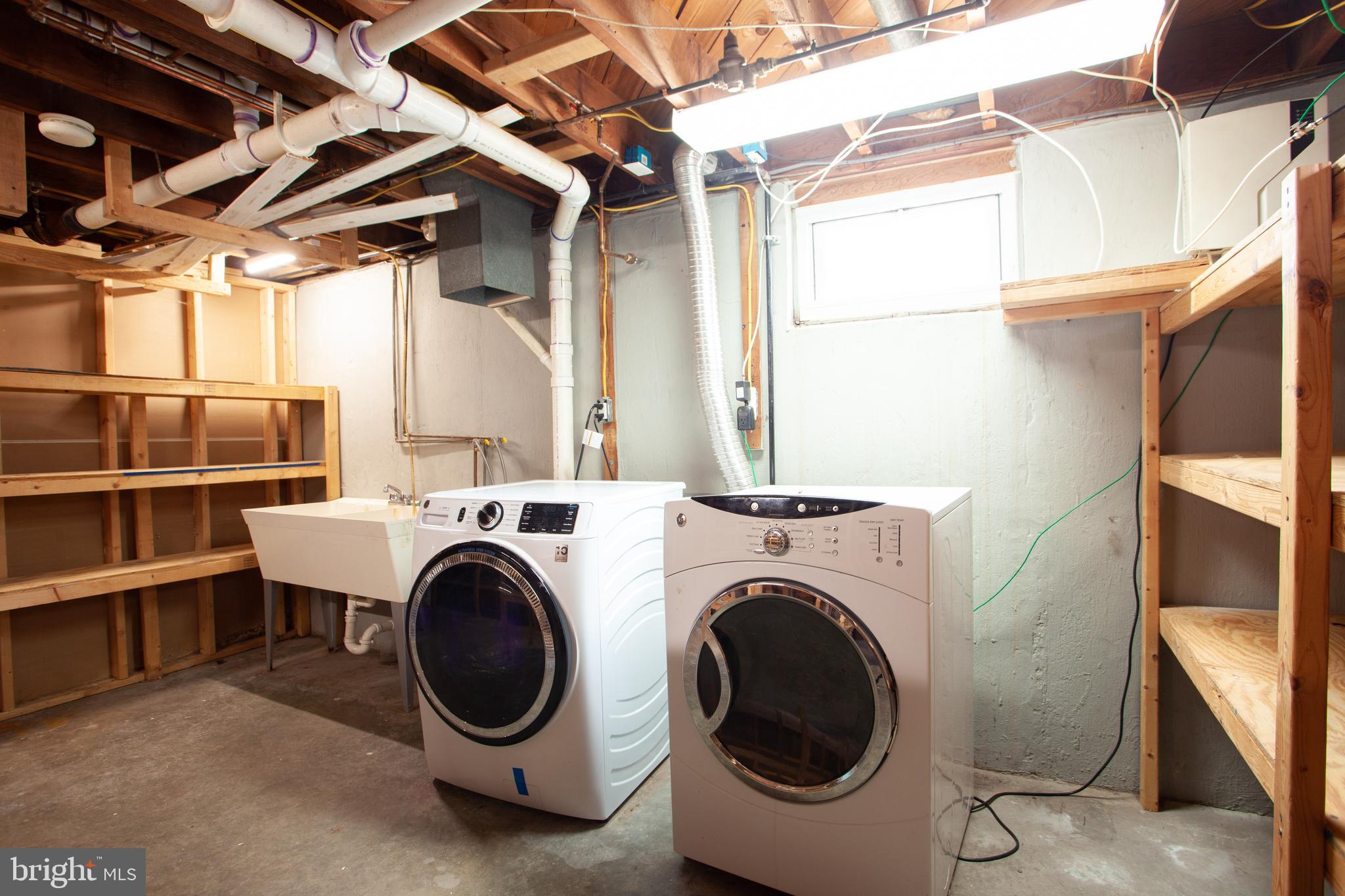 1611 Burnfield Road Rosedale, MD 21237 - Photo 26 of 30 washer dryer