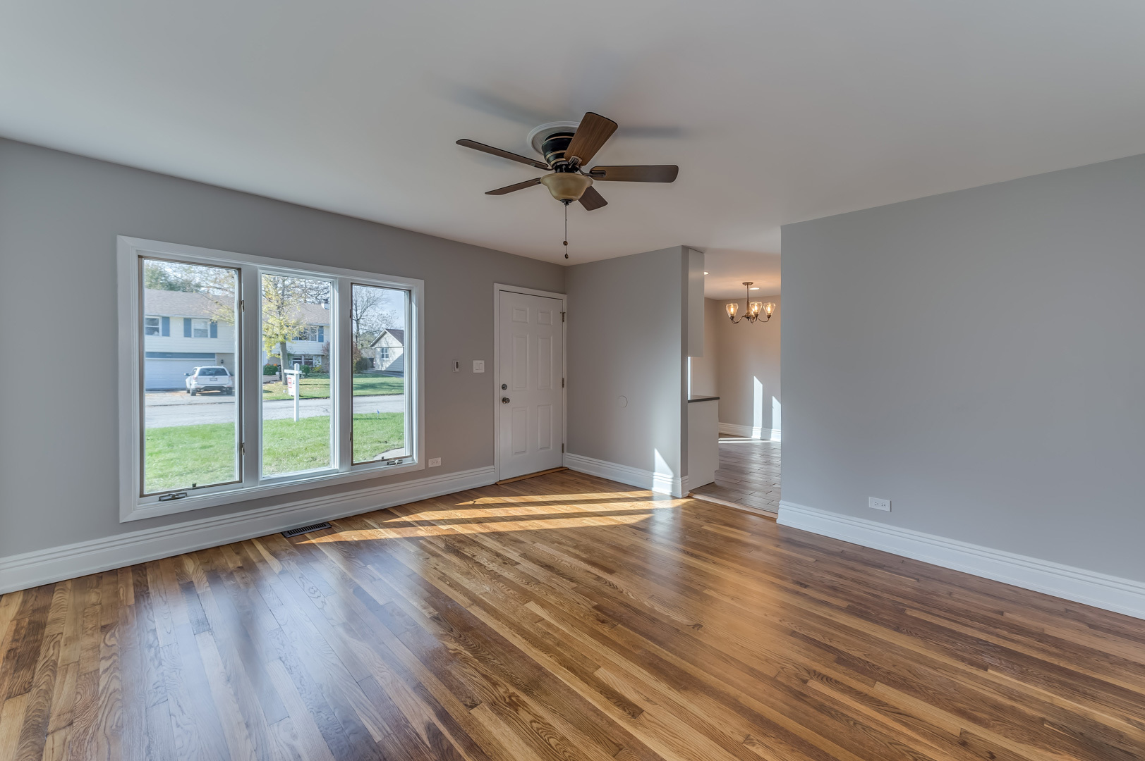395 Northgate Road Lindenhurst, IL 60046 - Photo 6 of 30