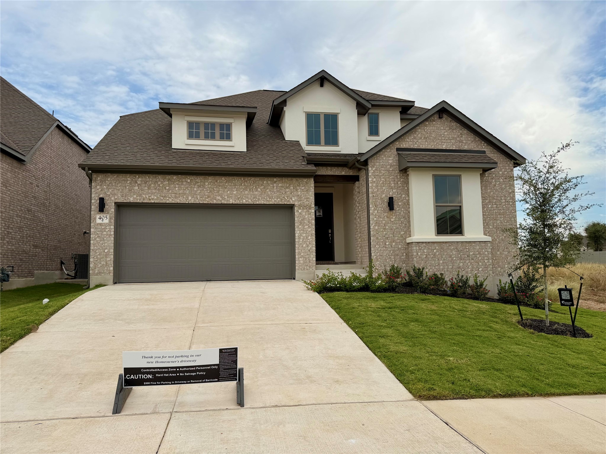 405 Texas Drive Georgetown, TX 78628 - Photo 1 of 18 405 Texas Sky Drive - Gallatin B Elevation
