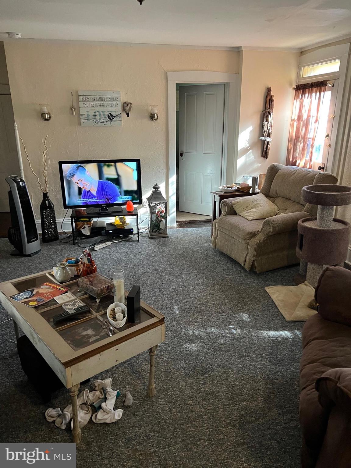 8 Petersburg Road Lancaster, PA 17601 - Photo 3 of 24 First Floor Apartment