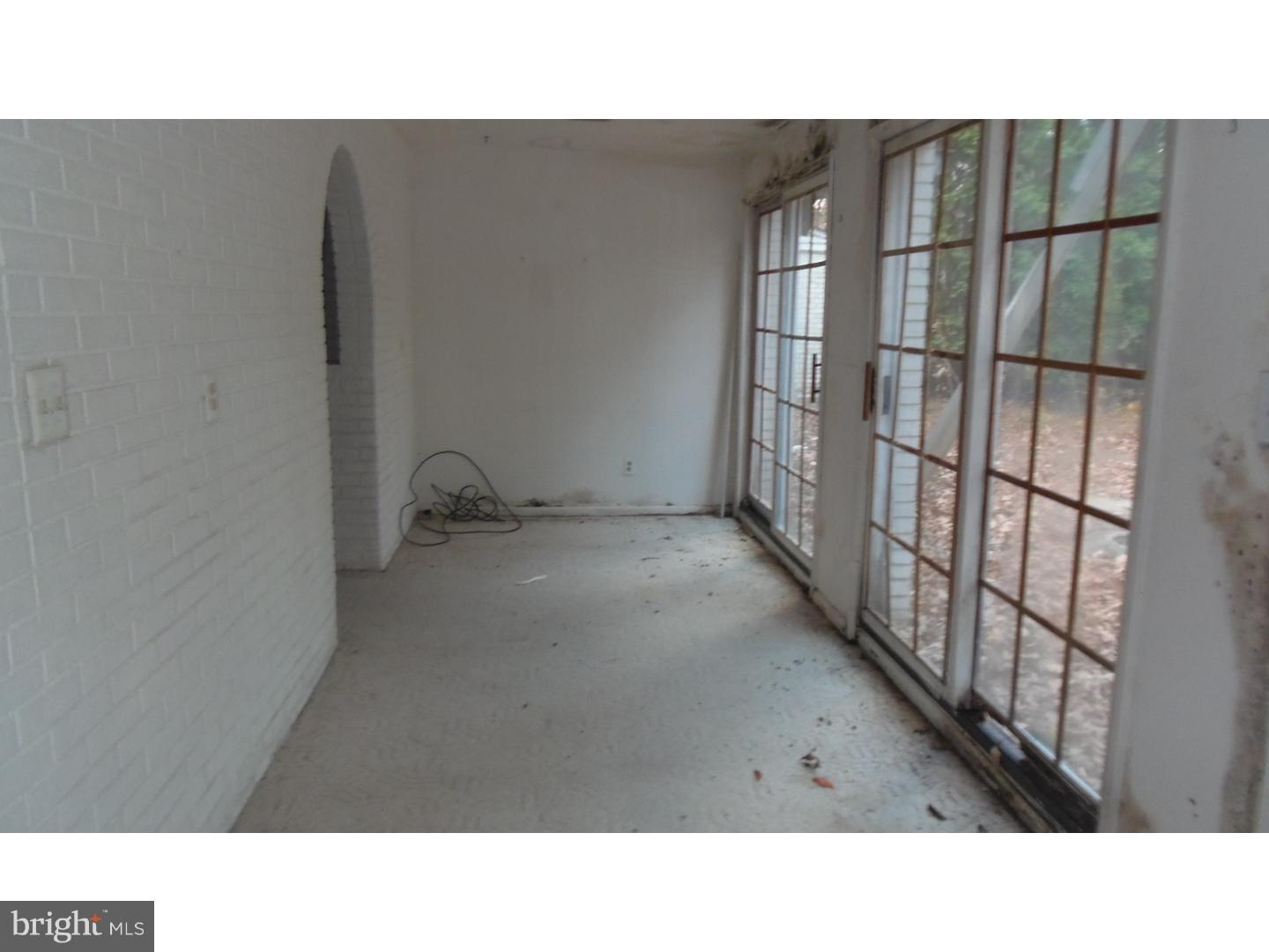 228 Jones Kane Road Williamstown, NJ 08094 - Photo 11 of 24 Sun Room
