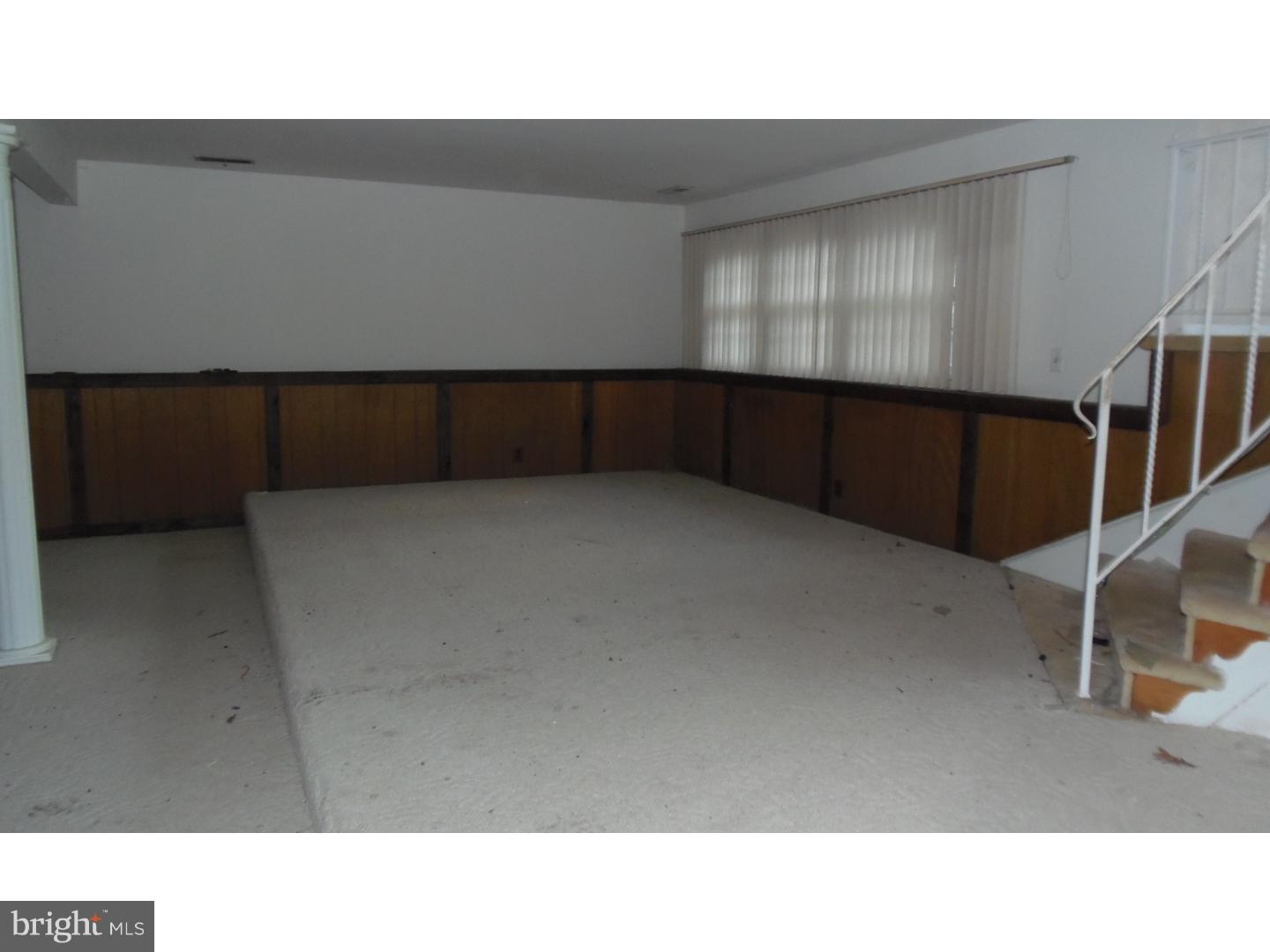 228 Jones Kane Road Williamstown, NJ 08094 - Photo 12 of 24 Family Room
