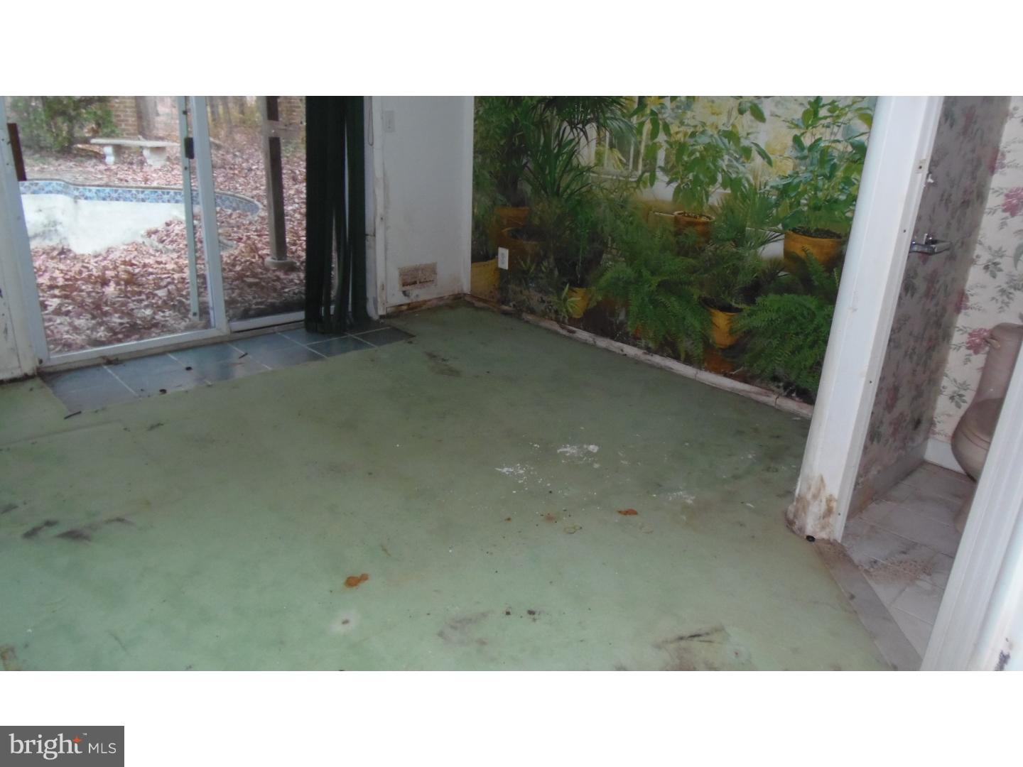 228 Jones Kane Road Williamstown, NJ 08094 - Photo 14 of 24 Bonus Room