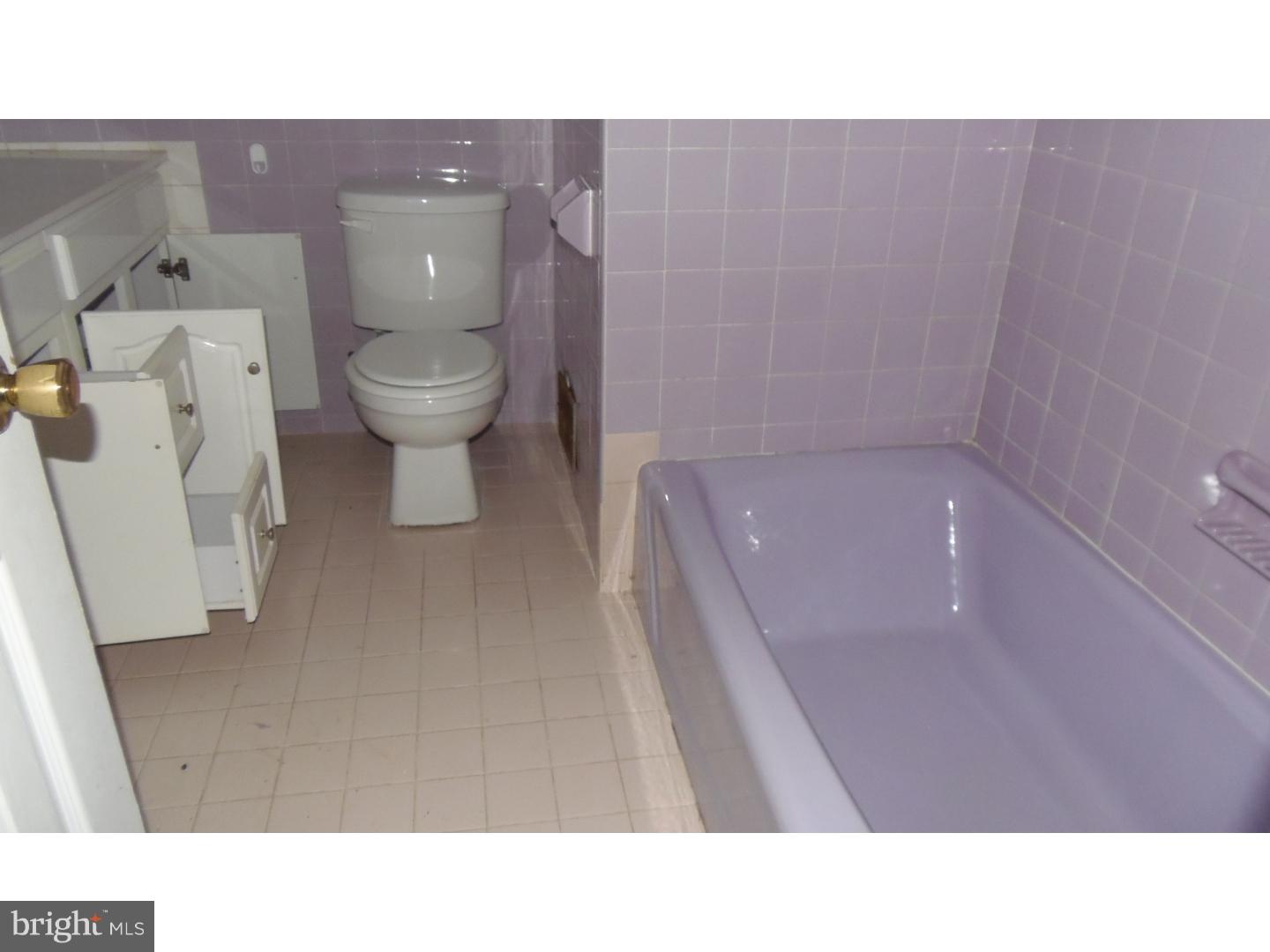 228 Jones Kane Road Williamstown, NJ 08094 - Photo 21 of 24 Bathroom