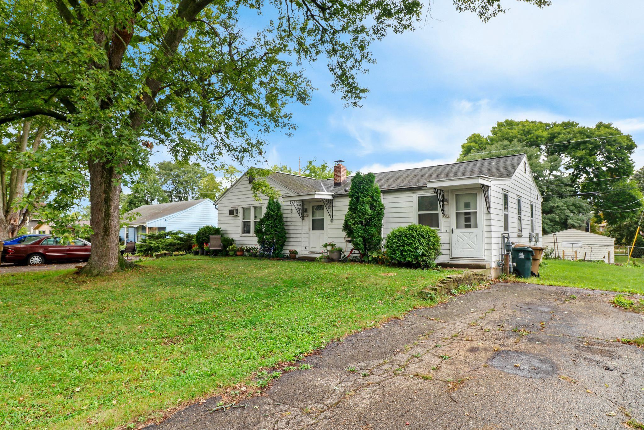 3570 Ridgeway Avenue Madison, WI 53704 - Photo 2 of 36 Gallery Image 2