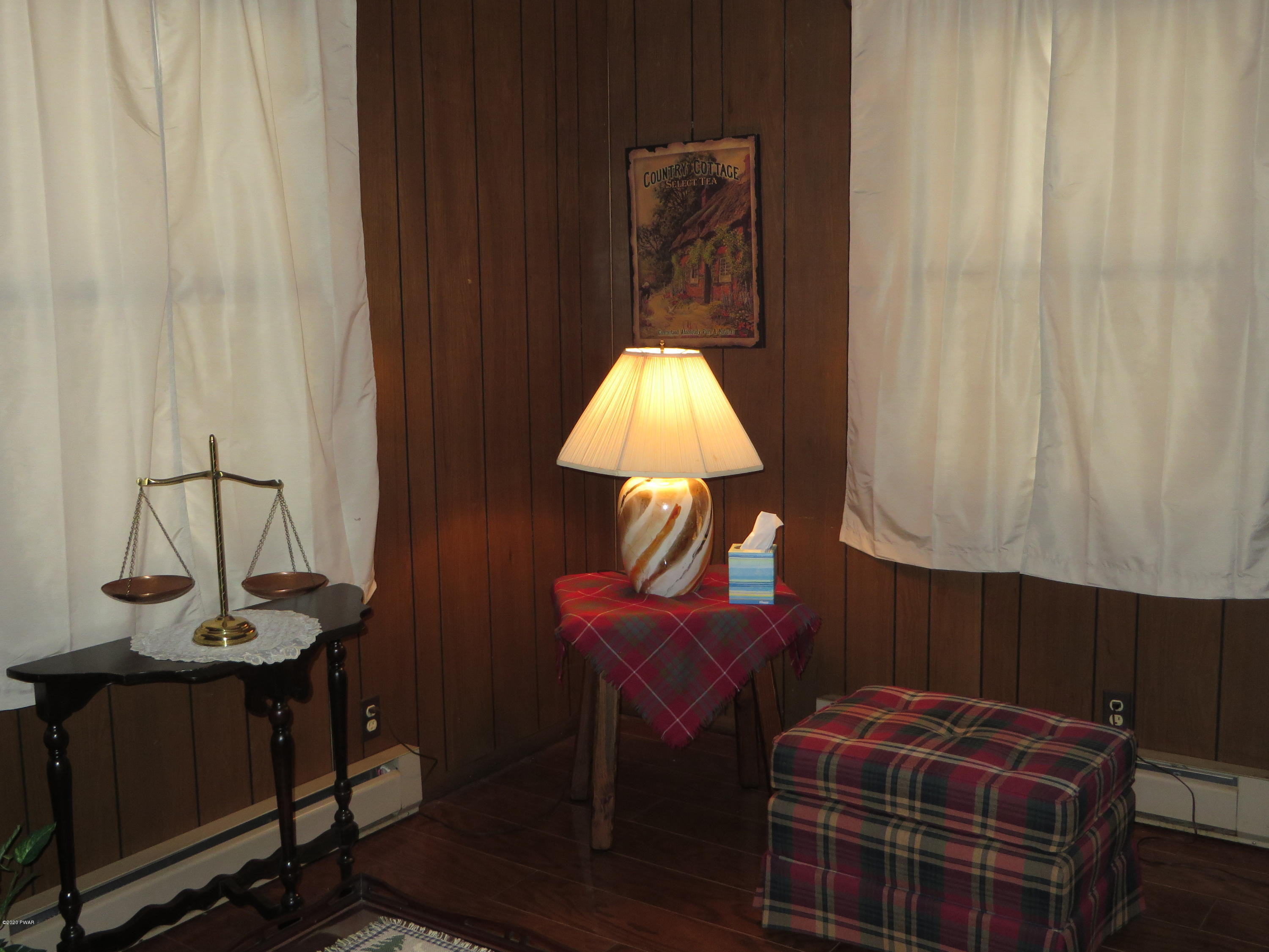 124 Sunnylands Road Milford, PA 18337 - Photo 6 of 17 Bedroom
