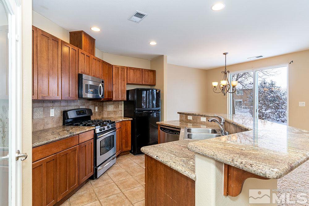 10712 Misty Meadows Drive Reno, NV 89521 - Photo 10 of 22 Photo 10
