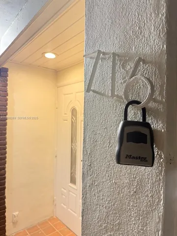 $2,800 | 716 Northeast 7th Street, Unit A, Hallandale Beach, FL 33009