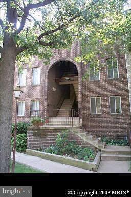 5040 7th Road South, Unit 101 Arlington, VA 22204 - Photo 1 of 27 Exterior (Front)