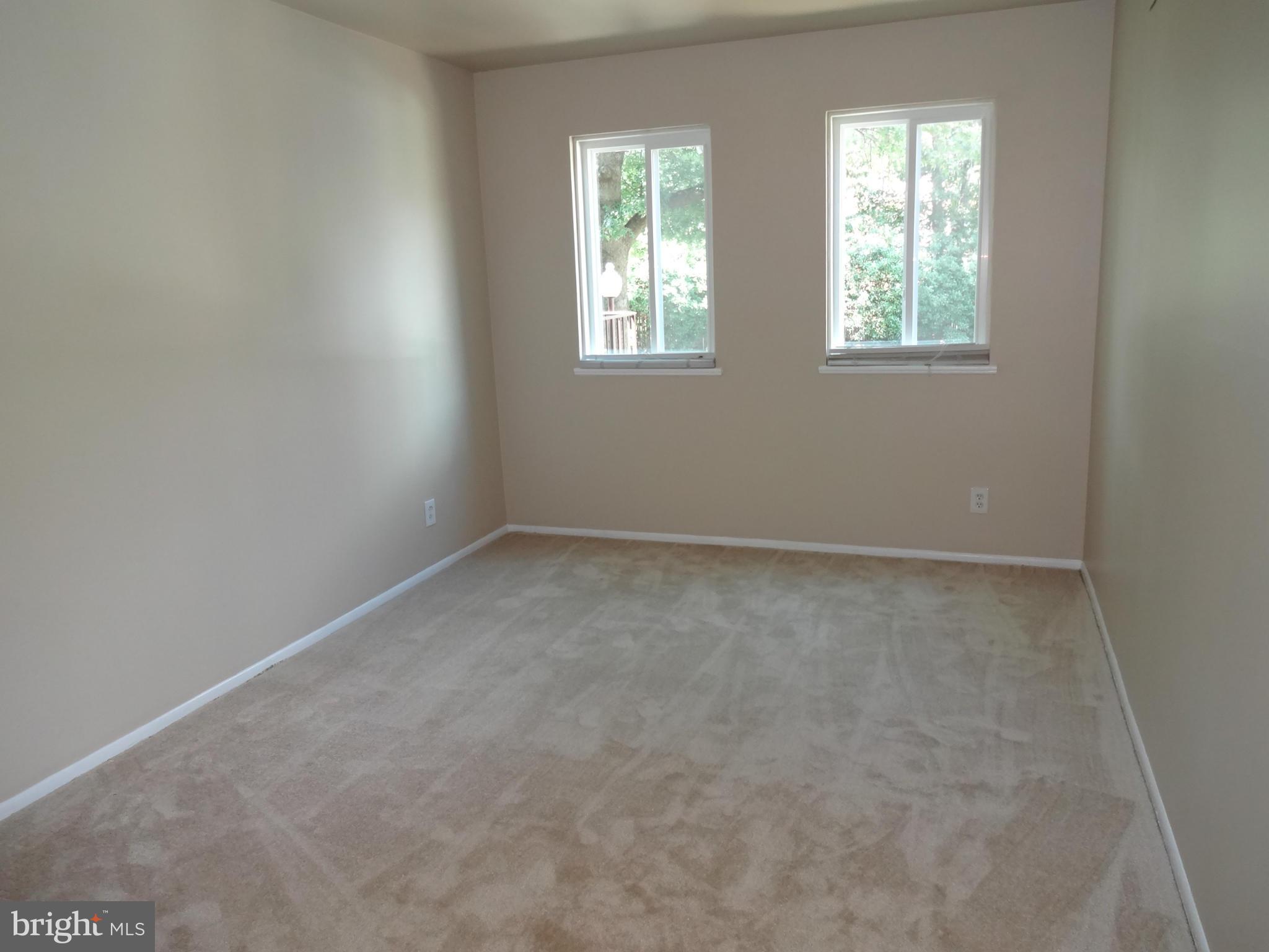 5040 7th Road South, Unit 101 Arlington, VA 22204 - Photo 18 of 27 Bedroom