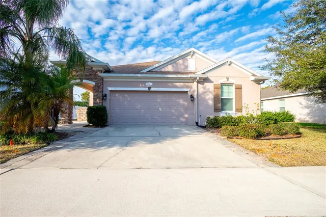 $385,000 | 201 Compass Rose Drive, Groveland, FL 34736
