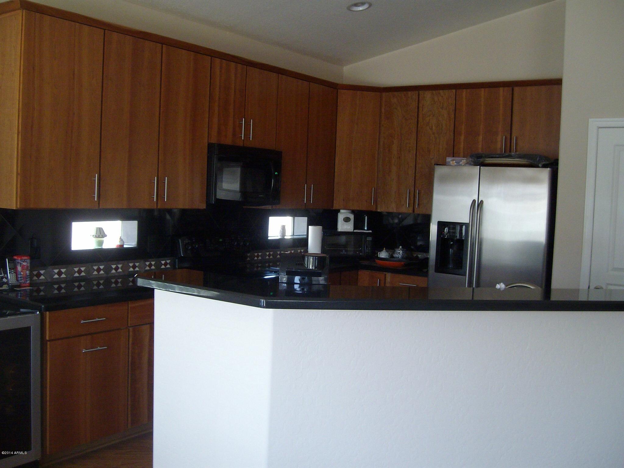 10035 Barley Road Florence, AZ 85132 - Photo 10 of 37 Open Kitchen