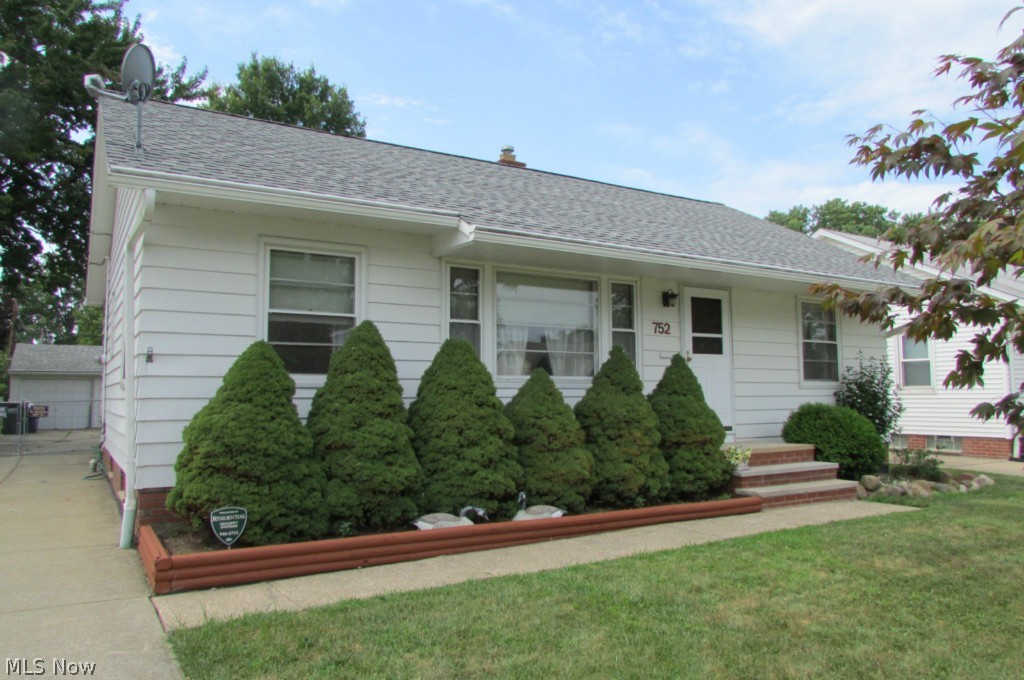 752 Dickerson Road Willowick, OH 44095 - Photo 19 of 19 Welcome home.