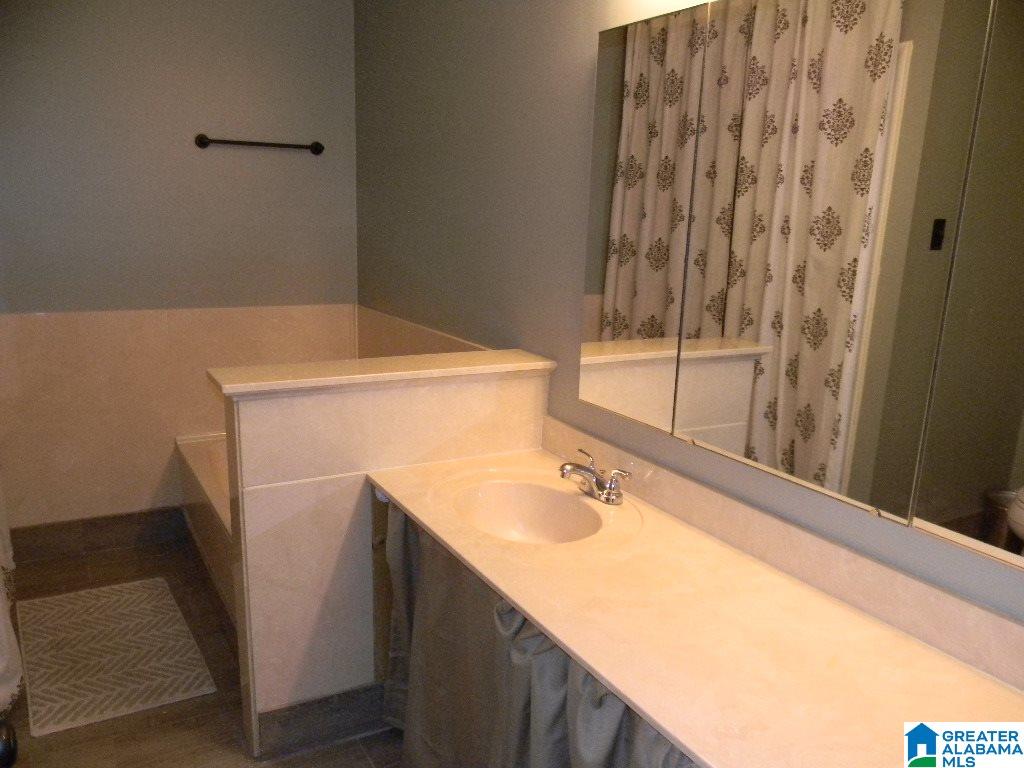 207 Snake Hill Road Trussville, AL 35173 - Photo 13 of 27