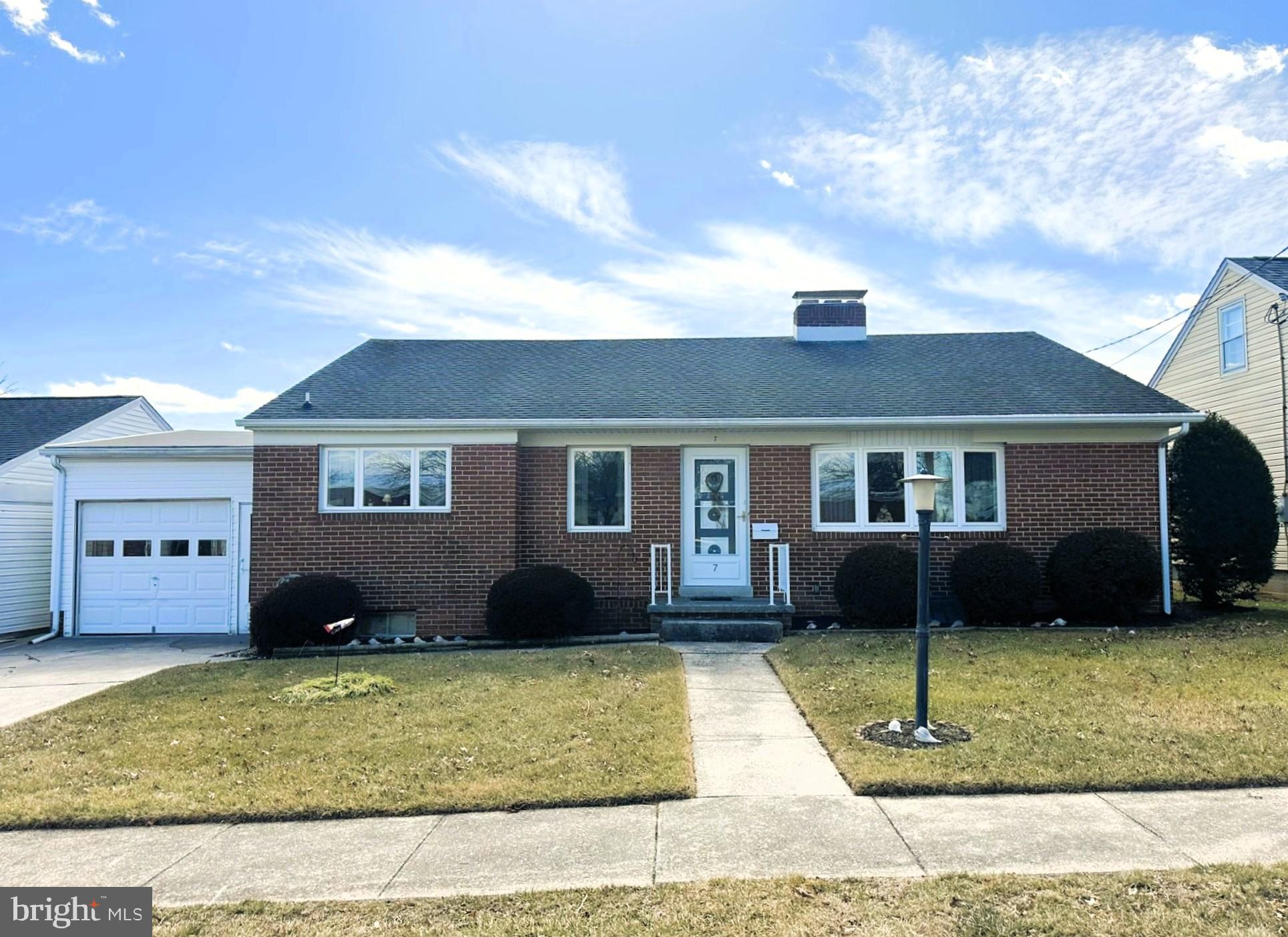 7 Glendale Street Hanover, PA 17331 - Photo 1 of 38 a front view of a house with a yard