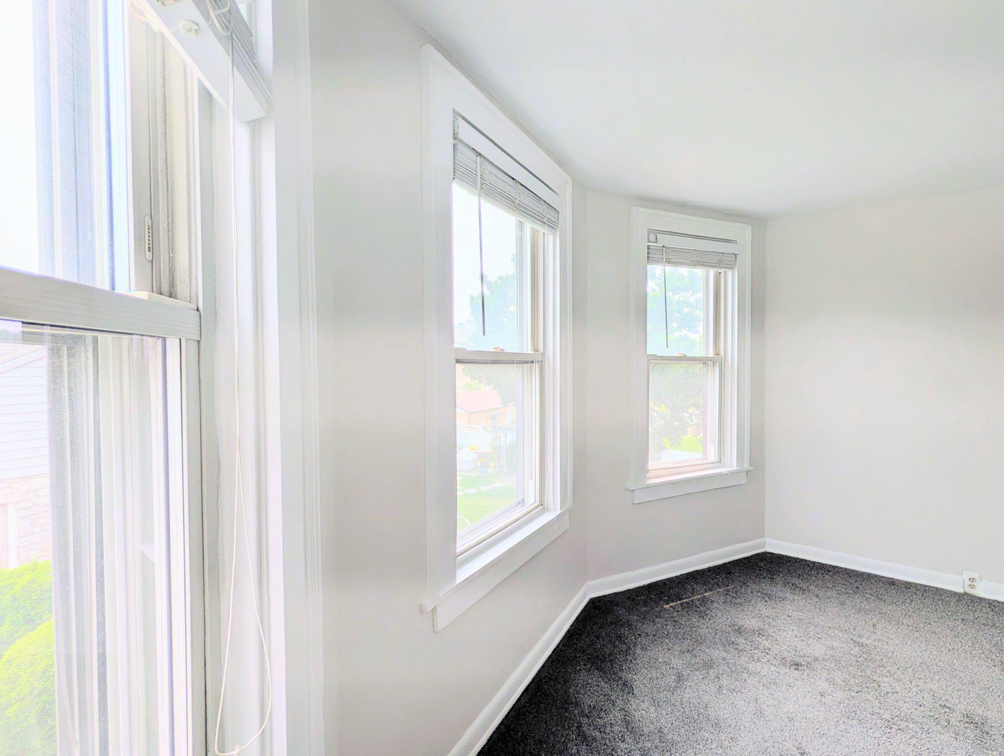 611 Rutledge Avenue Folsom, PA 19033 - Photo 17 of 31 Bright and airy corner retreat.