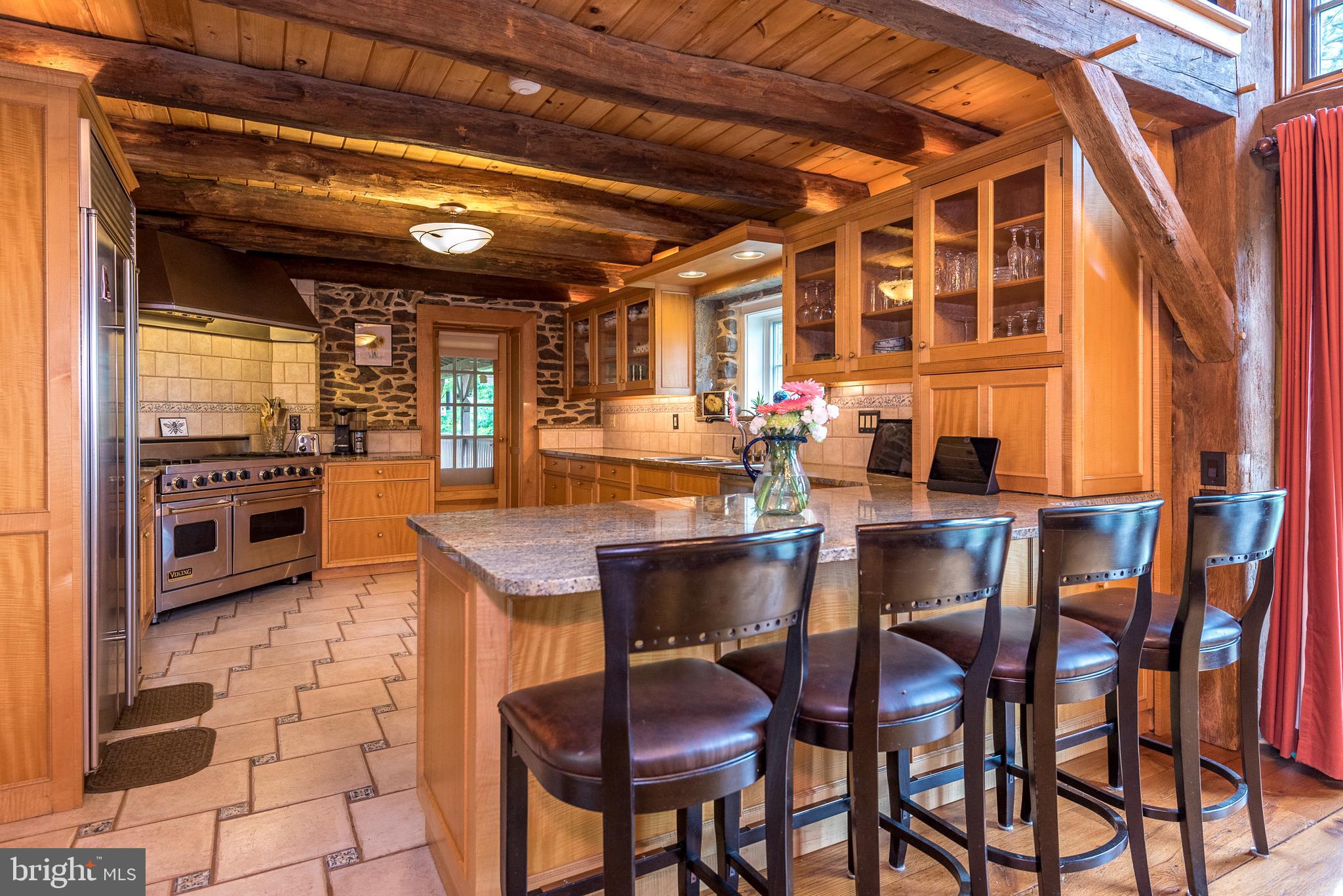 65 Reservoir Road Quakertown, PA 18951 - Photo 16 of 69 Kitchen Breakfast Nook