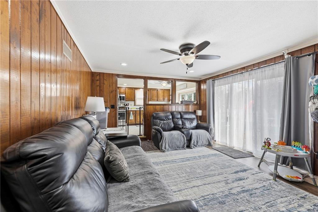 8221 Noland Road Lenexa, KS 66215 - Photo 11 of 32