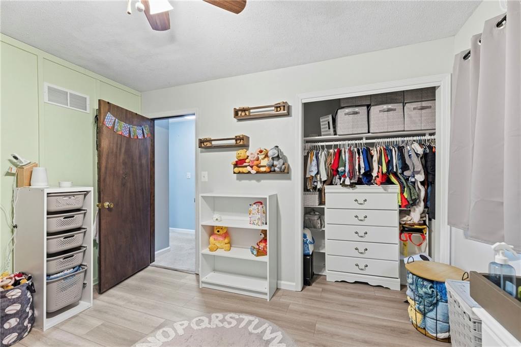 8221 Noland Road Lenexa, KS 66215 - Photo 14 of 32