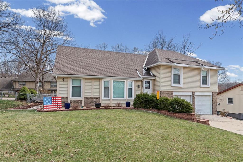 8221 Noland Road Lenexa, KS 66215 - Photo 4 of 32