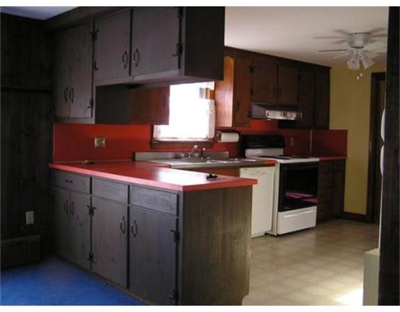 26 Great Neck Road Wareham, MA 02558 - Photo 2 of 4 Gallery Image 2