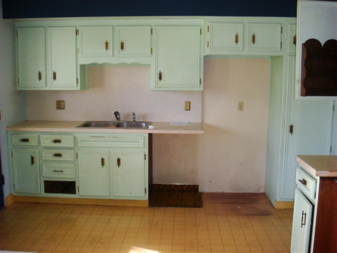17700 Cleveland Road South Bend, IN 46635 - Photo 10 of 13 Gallery Image 10