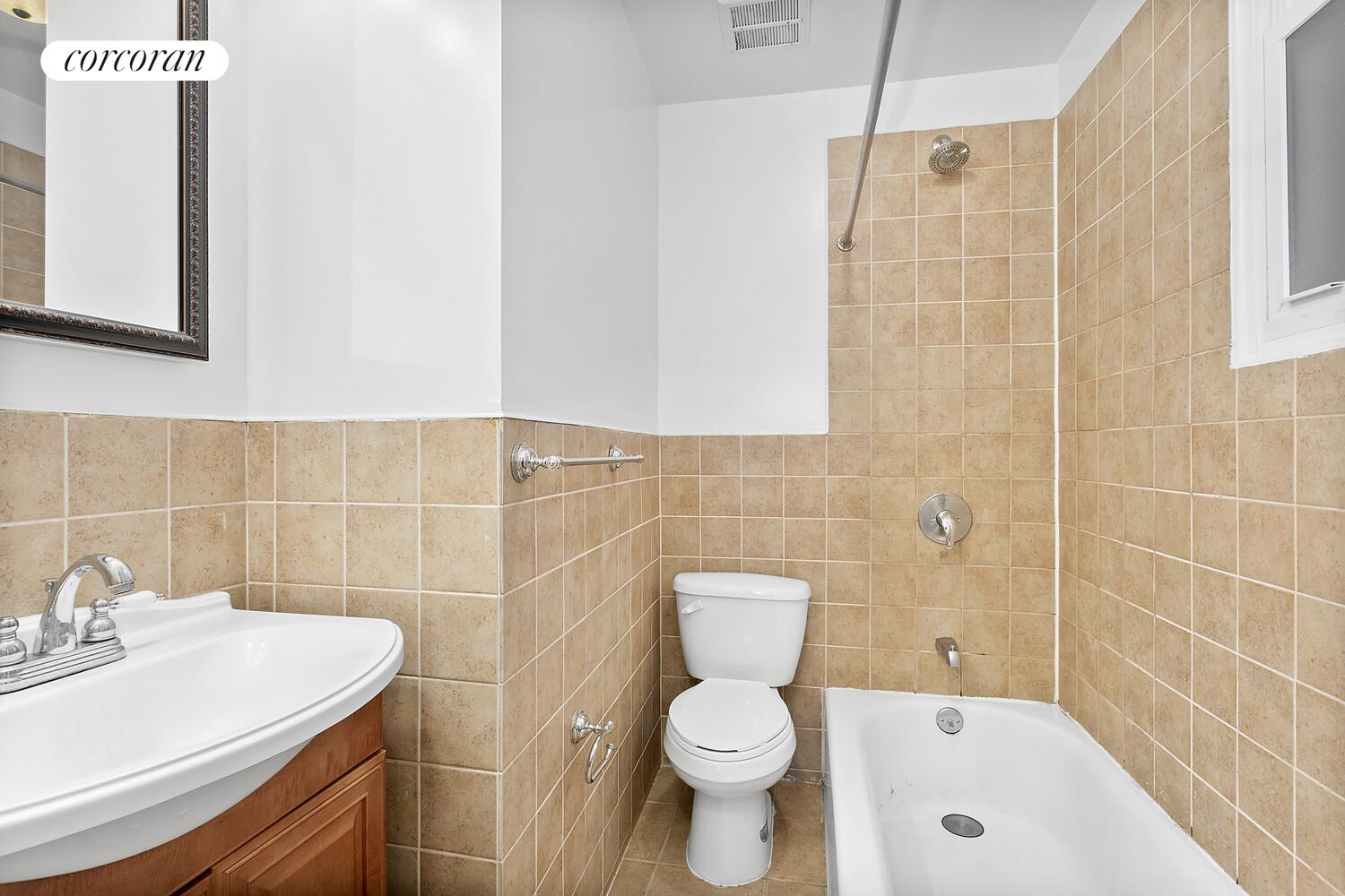 32 Reeve Place, Unit 3 Brooklyn, NY 11218 - Photo 4 of 5