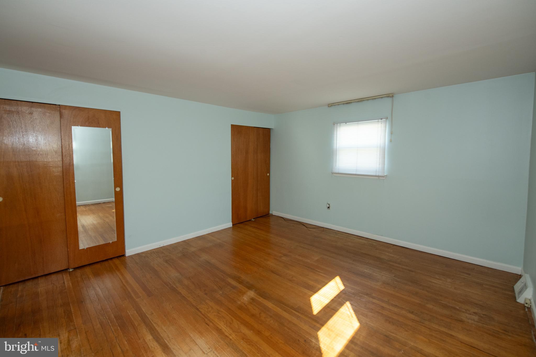 15046 Carter Road Philadelphia, PA 19116 - Photo 15 of 30 Gallery Image 15