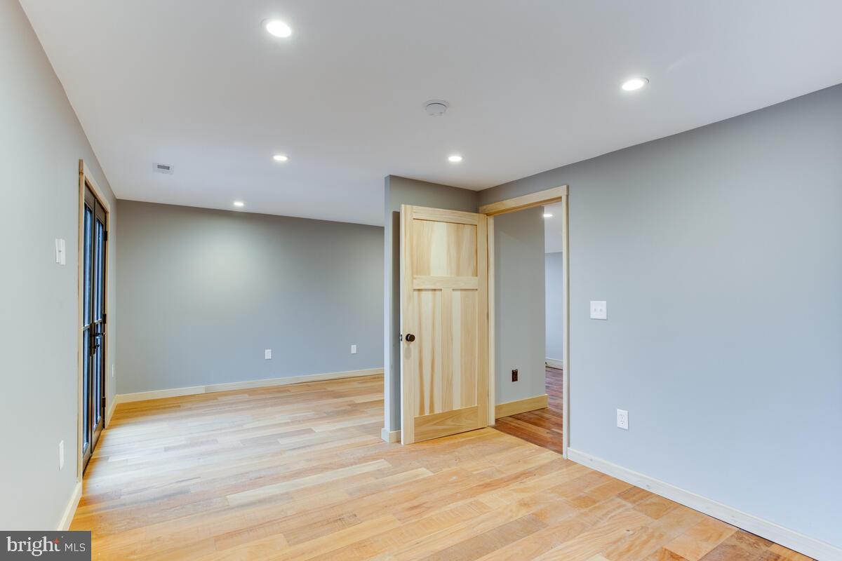 37 Murray Avenue Annapolis, MD 21401 - Photo 48 of 73 3rd Floor Front Bedroom