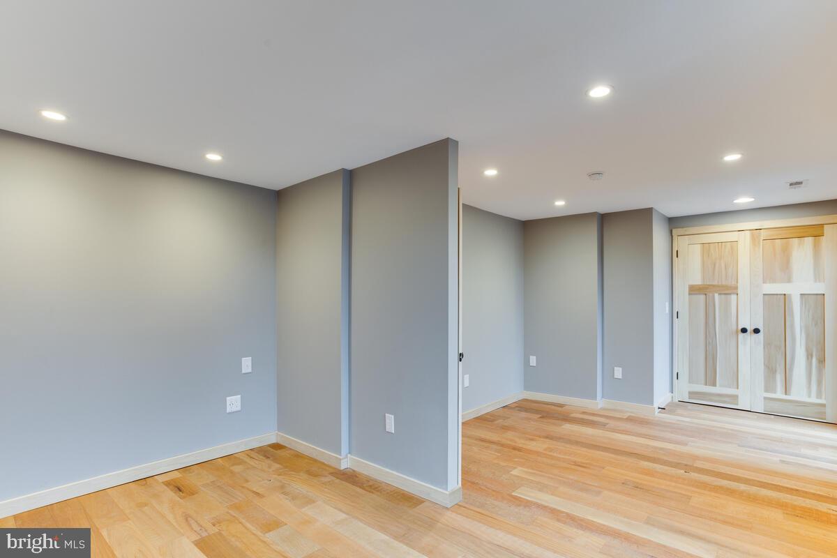 37 Murray Avenue Annapolis, MD 21401 - Photo 49 of 73 3rd Floor Front Bedroom