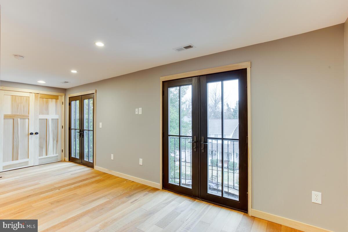 37 Murray Avenue Annapolis, MD 21401 - Photo 50 of 73 3rd Floor Front Bedroom