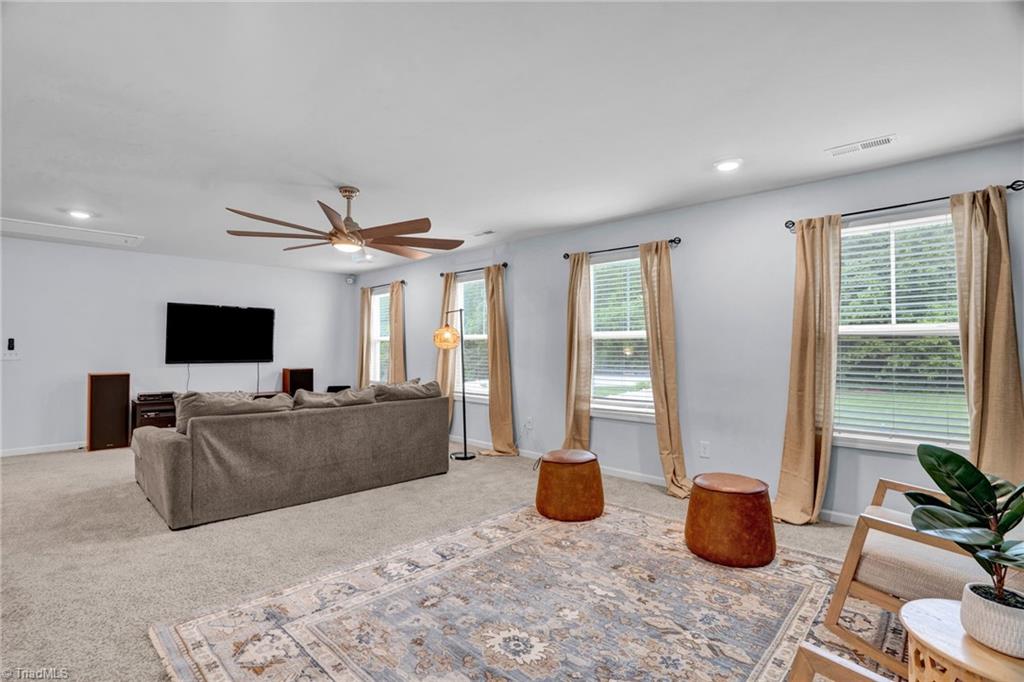 2139 Spring Wind Road Pfafftown, NC 27040 - Photo 27 of 49 Loft/Flex Space
