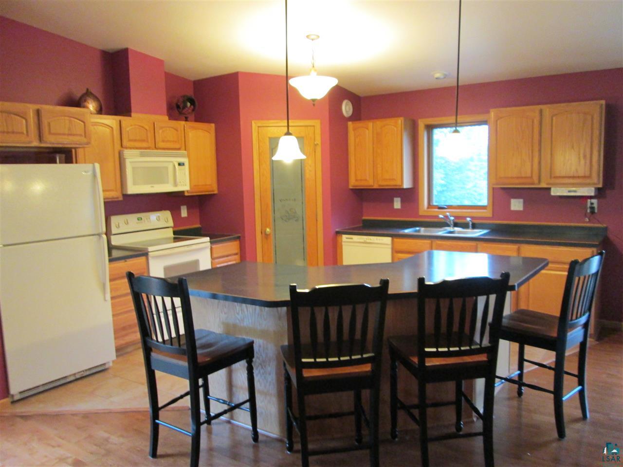 224 Devil Track Road Grand Marais, MN 55604 - Photo 3 of 24 Gallery Image 3