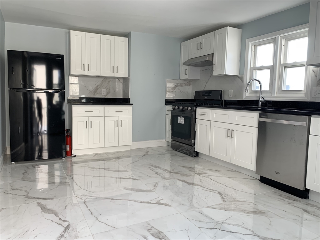 45 Madison Street, Unit 45 Malden, MA 02148 - Photo 2 of 13