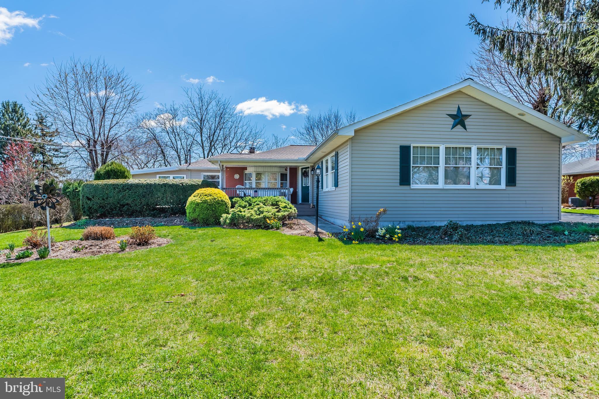 5317 Ridgeview Drive Harrisburg, PA 17112 - Photo 1 of 34 Welcome to 5317 Ridgeview Drive!