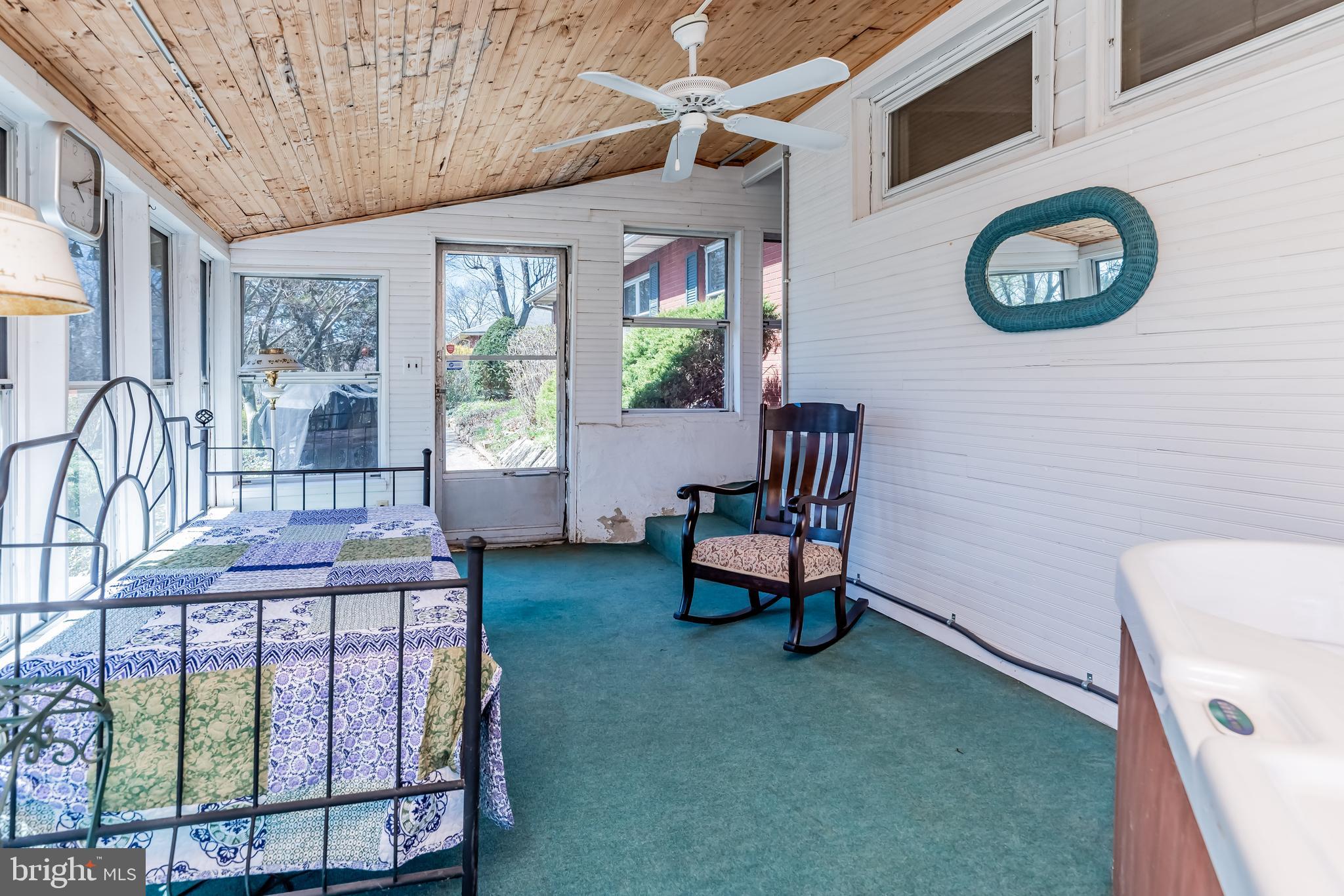 5317 Ridgeview Drive Harrisburg, PA 17112 - Photo 20 of 34 Bonus Sun Room