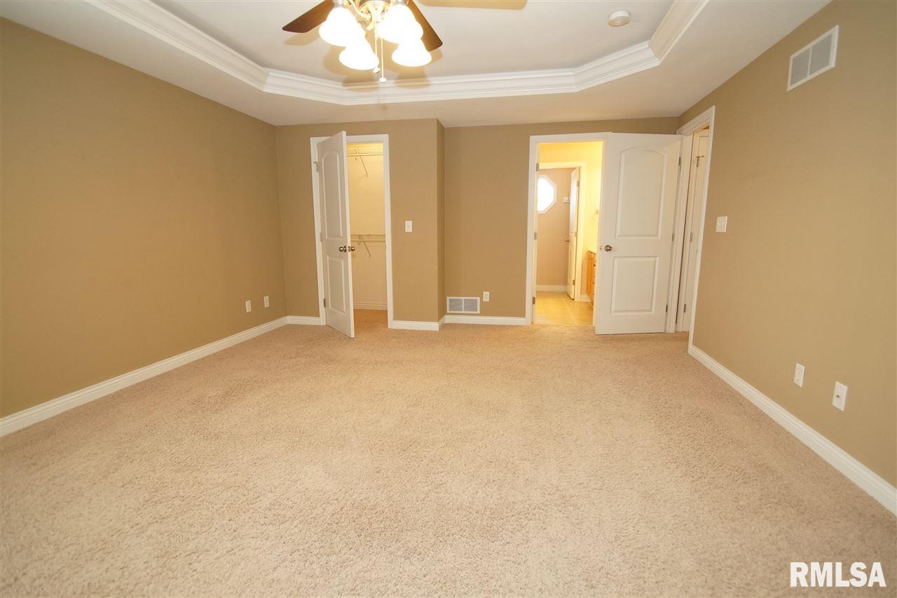 1700 Kingsbury Road Washington, IL 61571 - Photo 18 of 32 Gallery Image 18